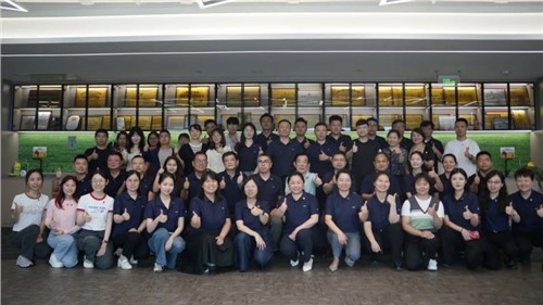 薪火相傳 匠心永駐 ——?jiǎng)?chuàng)始人胡子敬親授辣妹子發(fā)展史培訓(xùn)圓滿(mǎn)舉行